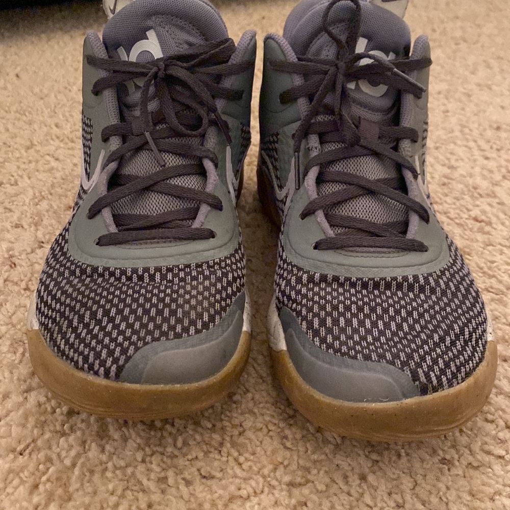 Nike 11.5 - Picture 4 of 15
